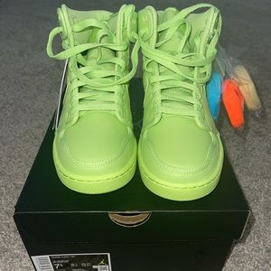 Billie Eilish Jordan 1 Retro AJKO - Ghost Green - 100% Authentic